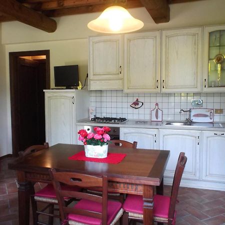Apartments Borgo Toscano Gambassi Terme Szoba fotó