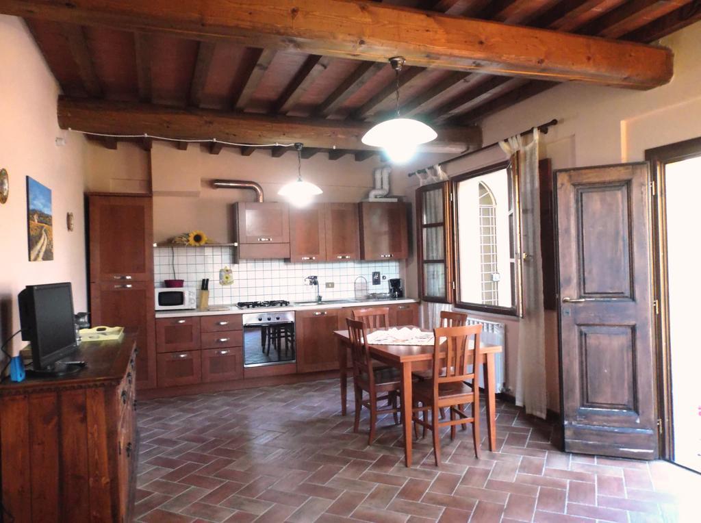 Apartments Borgo Toscano Gambassi Terme Szoba fotó