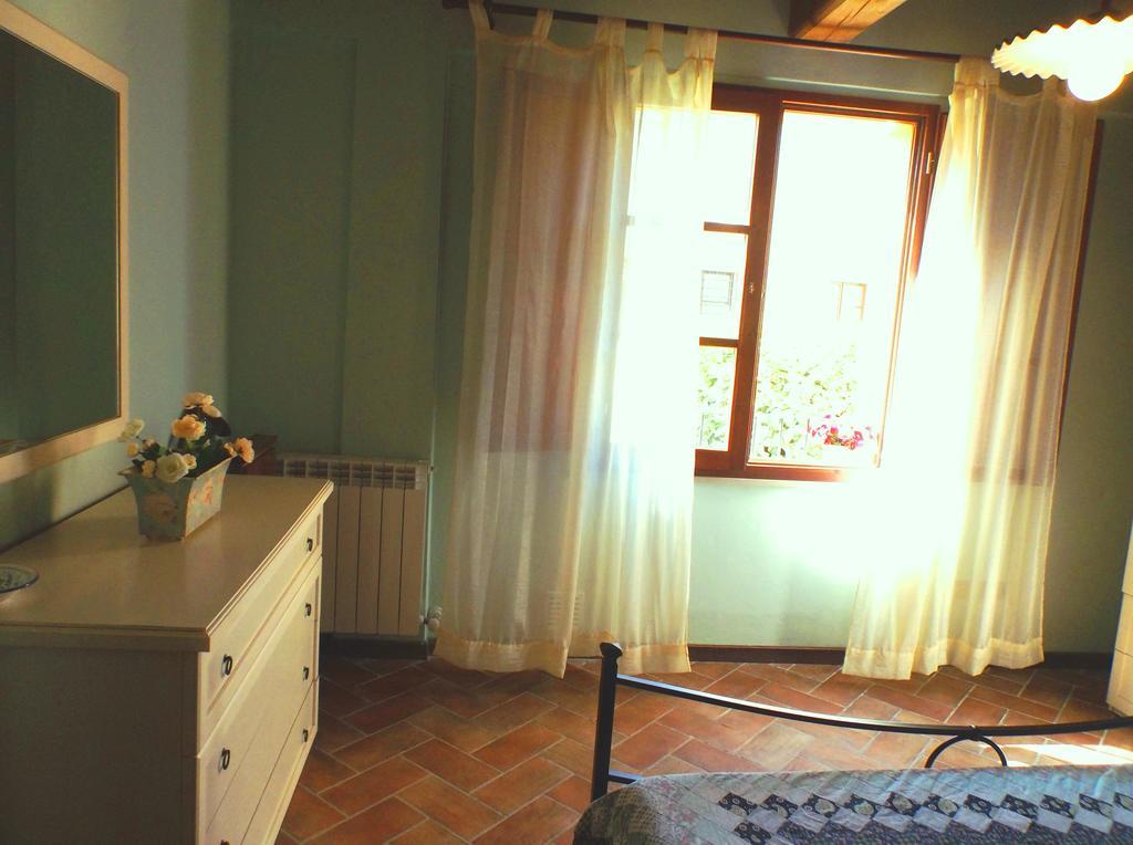 Apartments Borgo Toscano Gambassi Terme Szoba fotó